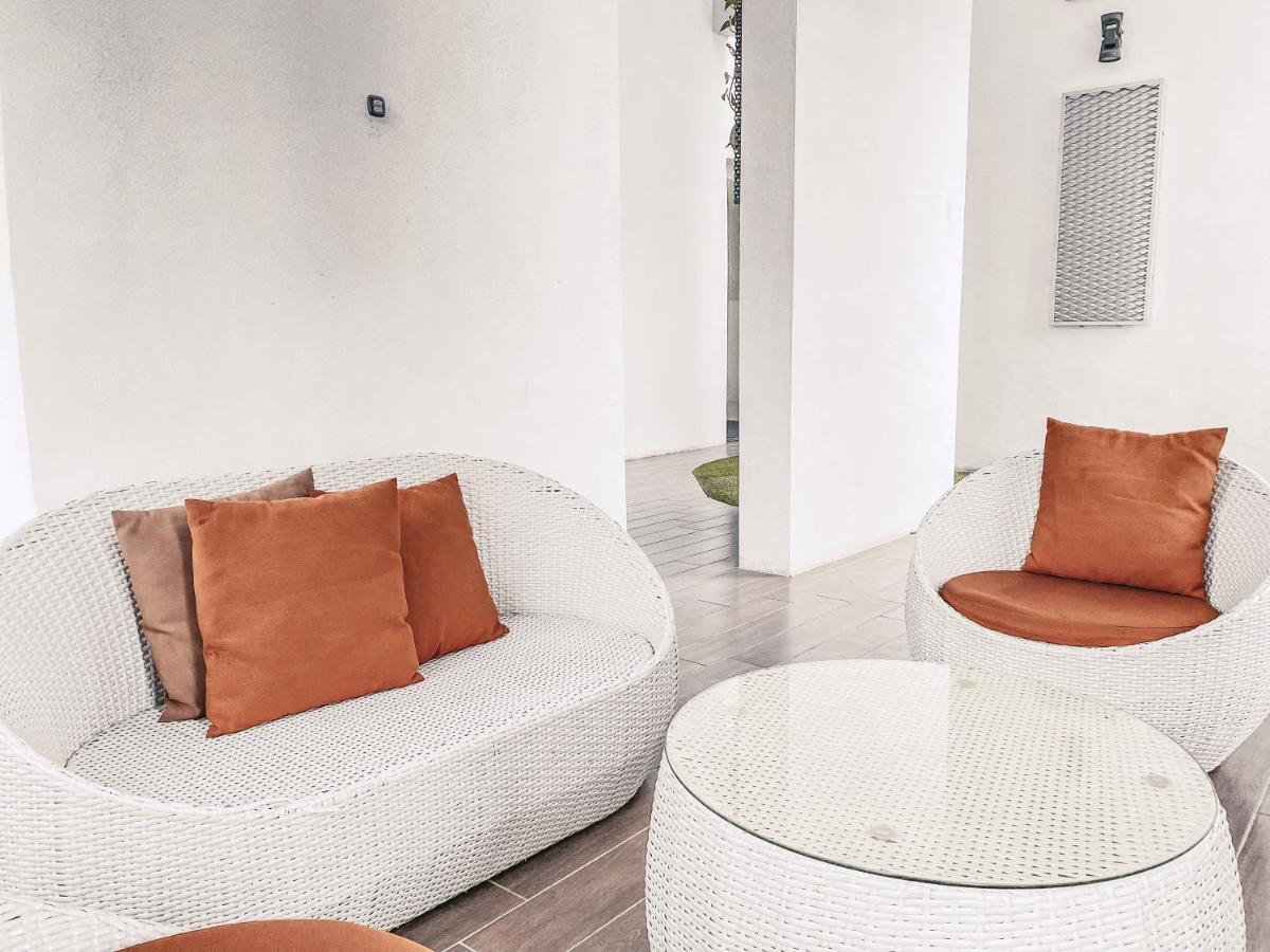 Skyline Garden 2 Bedrooms Homestay Near Klcc Kuala Lumpur Exterior photo