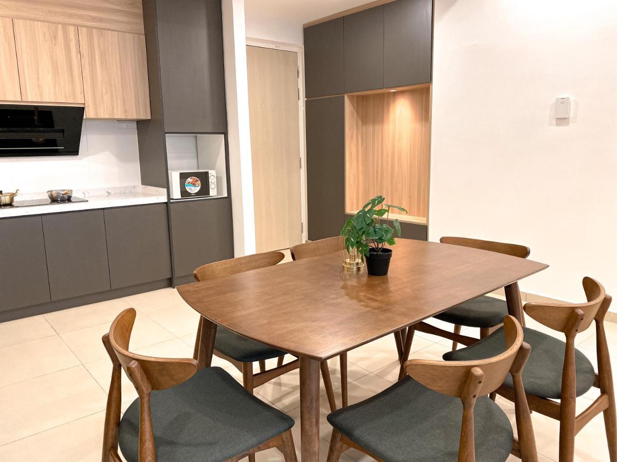 Skyline Garden 2 Bedrooms Homestay Near Klcc Kuala Lumpur Exterior photo